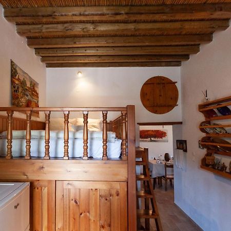 Batu Vacation House Monolithos  Екстериор снимка