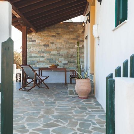 Batu Vacation House Monolithos  Екстериор снимка