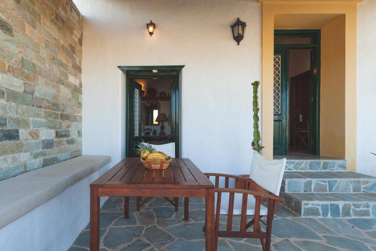 Batu Vacation House Monolithos  Екстериор снимка
